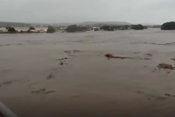 Devastating Flood in Texas: 24 Dead, Search for Missing Girls Continues