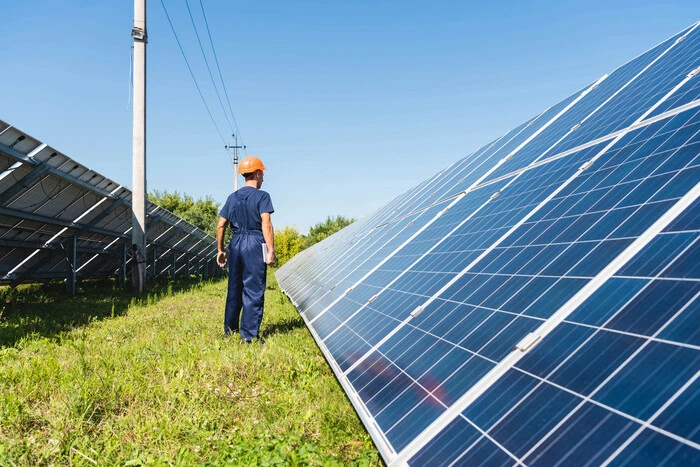 $44 Mio. in Gas und Sonne: 'Metinvest' sichert die Produktion gegen neue Blackouts ab