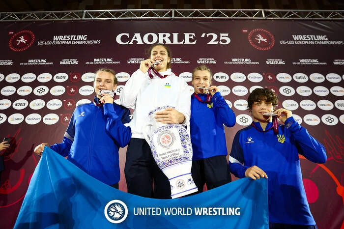 The Ukrainian Women’s Wrestling Team Took First Place in the U20 European Championship