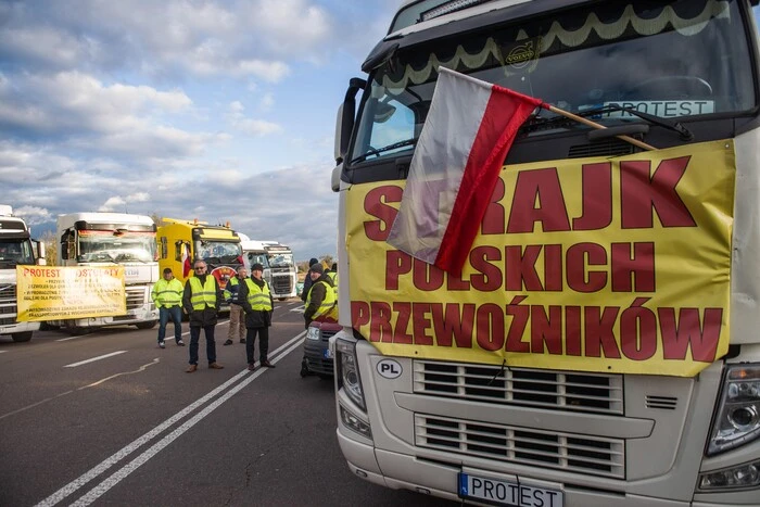 Polnische Transportunternehmen haben Proteste an der Grenze zur Ukraine angekündigt