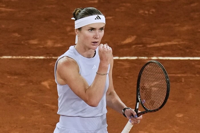 Komplizierter Sieg. Svitolina erreichte die vierte Runde des Turniers in Rom