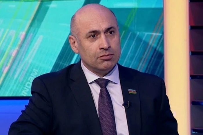 Новий скандал між Баку та Москвою: запрошеного до Росії депутата не випустили з аеропорту