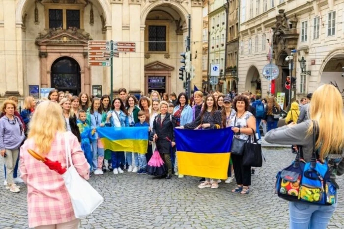 Как украинские беженцы влияют на экономику Чехии: мнение министра