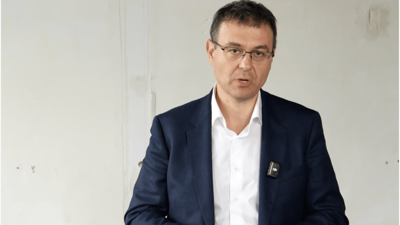 Zarobki w kopertach — Hetmaniec powiedział, ile traci kraj